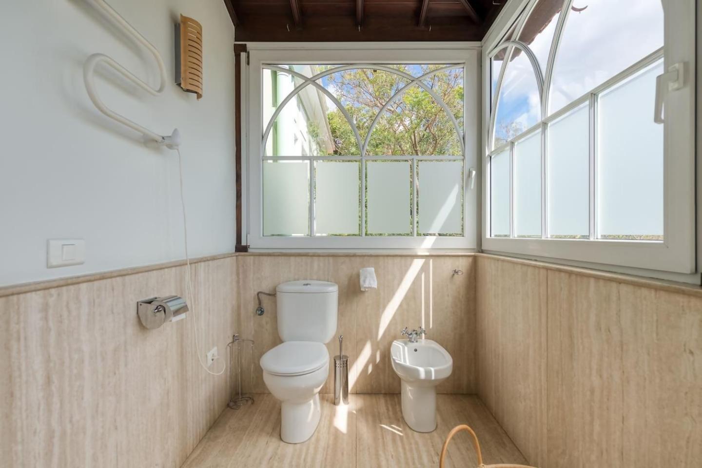 Amplia Villa De Lujo Con Piscina Climatizada Las Palmas de Gran Canaria Dış mekan fotoğraf